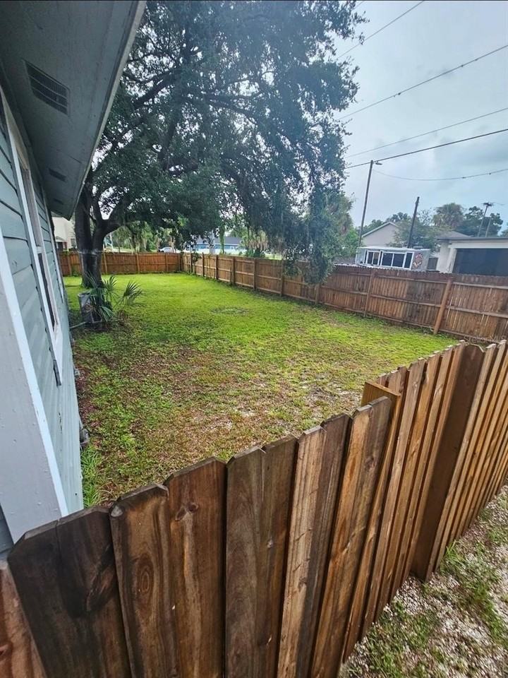 2634 E 26th Ave - Photo 3 of 9