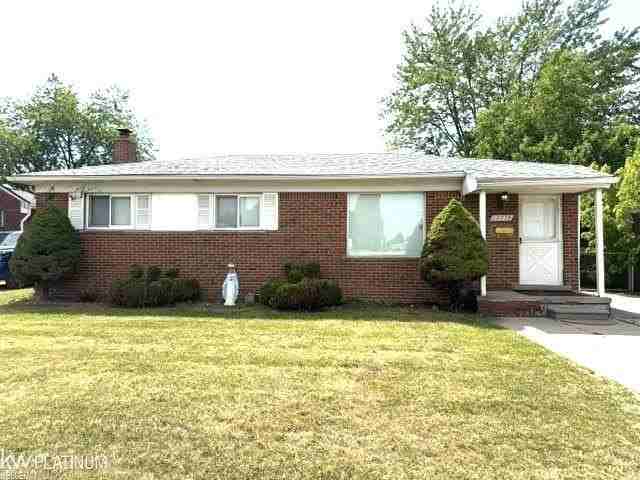 29739 Schoenherr Rd - Photo 2 of 7