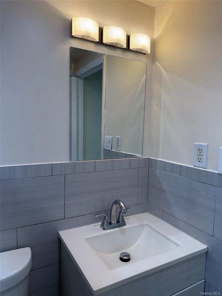 182 Beach 61st St - Photo 5 of 14