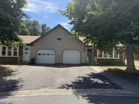 12 Juniper Ln #B - Photo 1 of 1