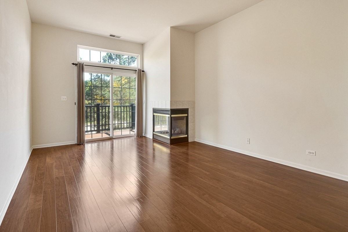 2409 Wilton Ln - Photo 4 of 28