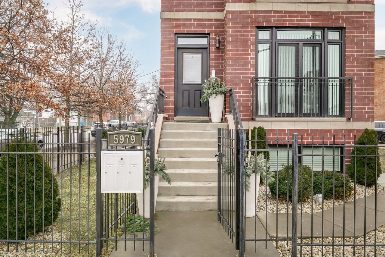 5979 N Elston Ave #3 - Photo 2 of 20