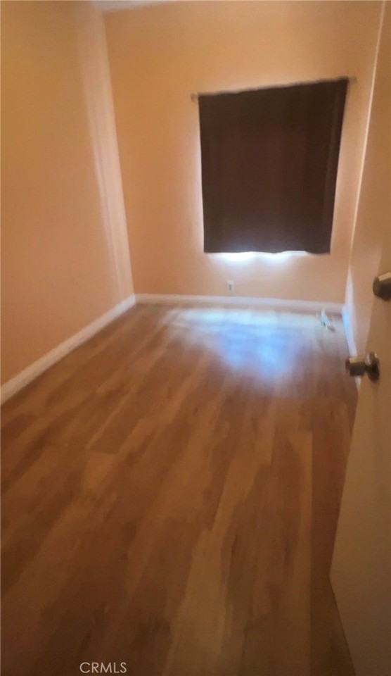356 S Gless St - Photo 4 of 12