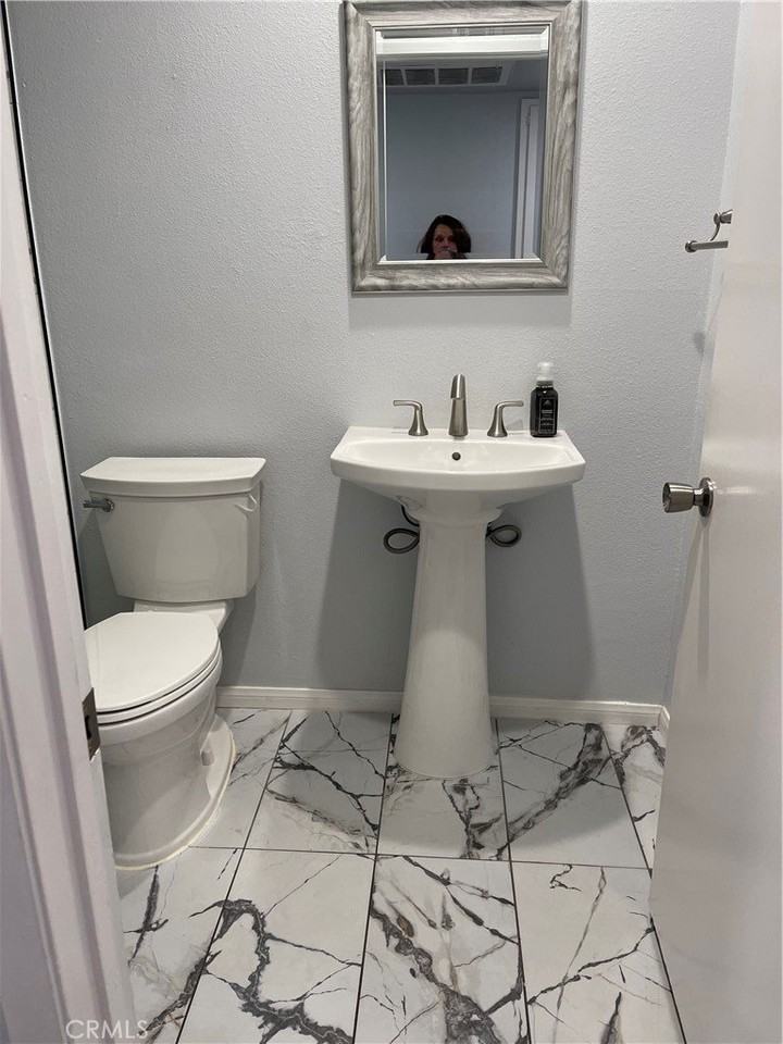 27051 Sun City Blvd #1 - Photo 5 of 5