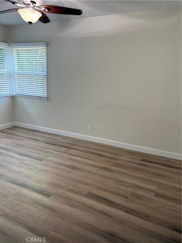 6862 Delco Ave - Photo 7 of 14