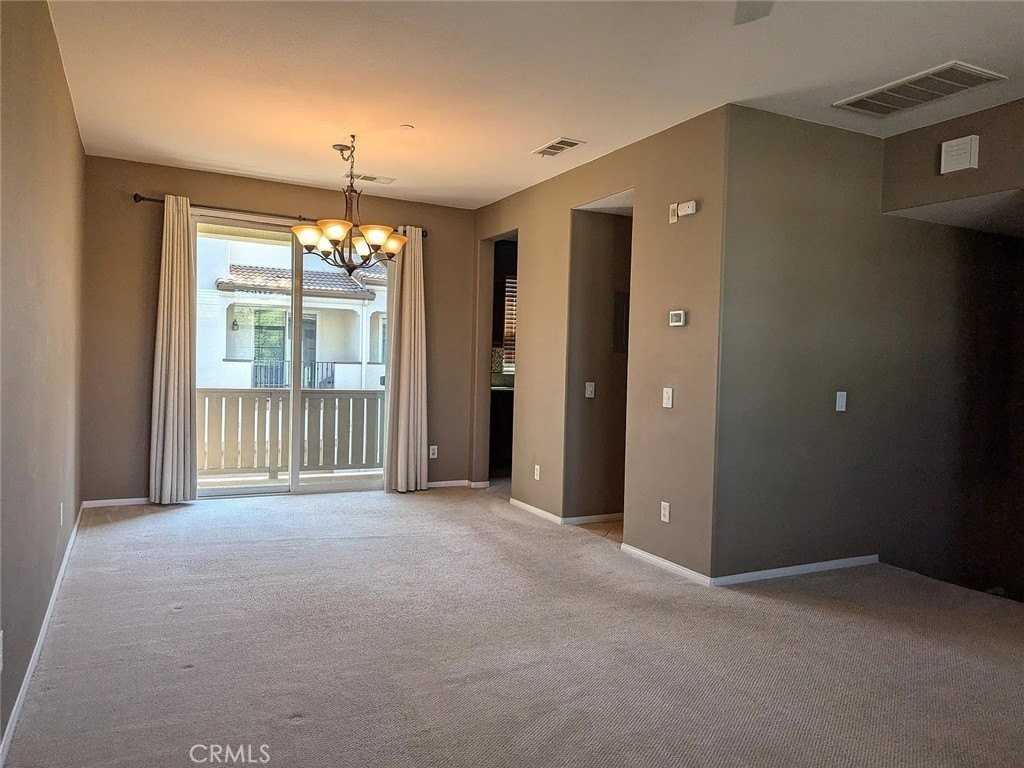 13188 Stellar Ave - Photo 3 of 25