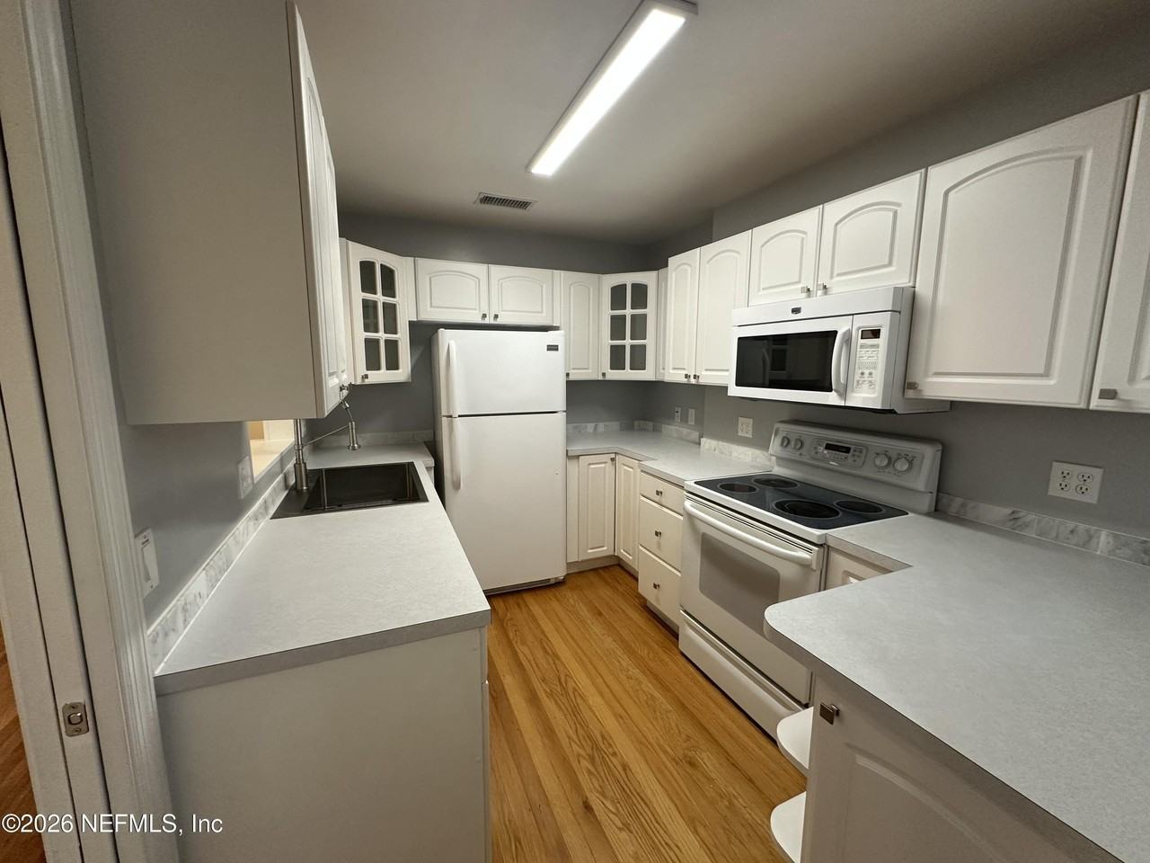 4690 Homestead Rd - Photo 3 of 13