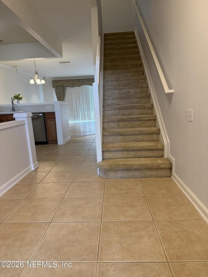 7584 Red Crane Ln - Photo 5 of 20