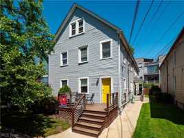 featured image of 2037 W 11th St #4