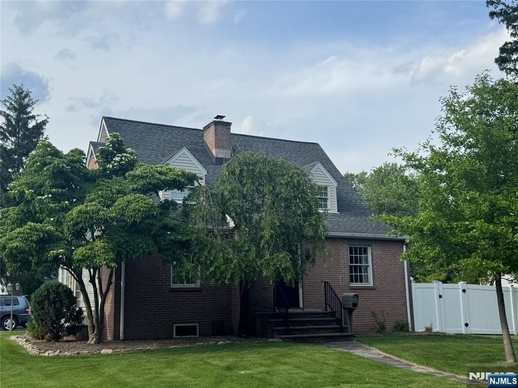 57 Eckerson Ave - Photo 3 of 3