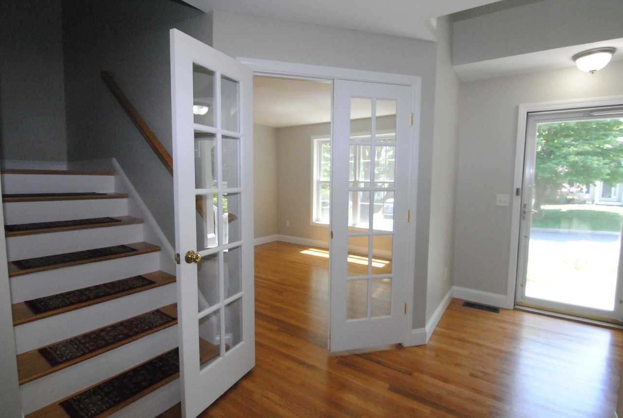 46 Cherrywood Dr - Photo 2 of 35