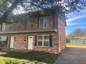 1710 N Travis St - Photo 1 of 1