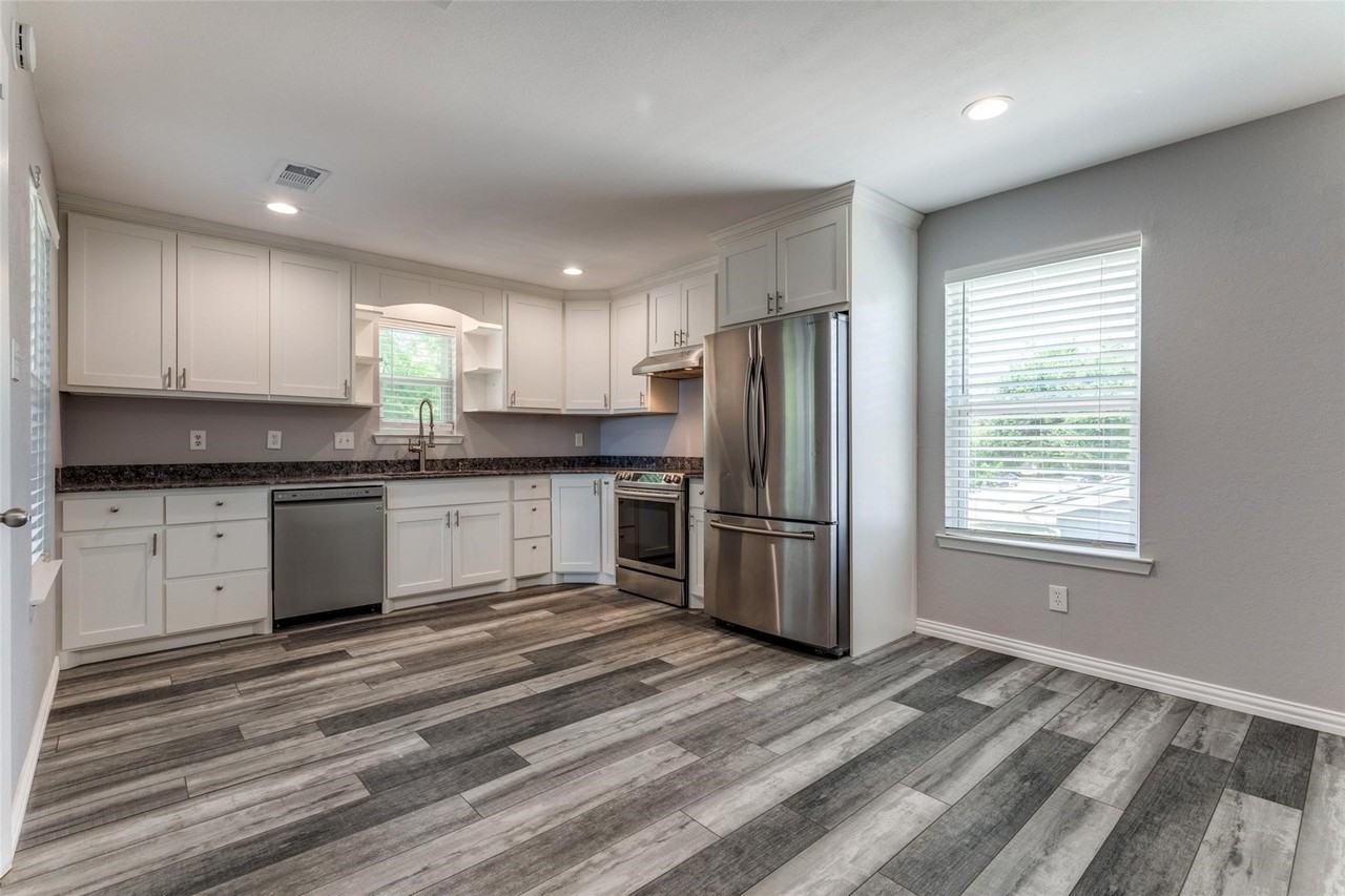 606 Ridgeline Dr - Photo 3 of 29