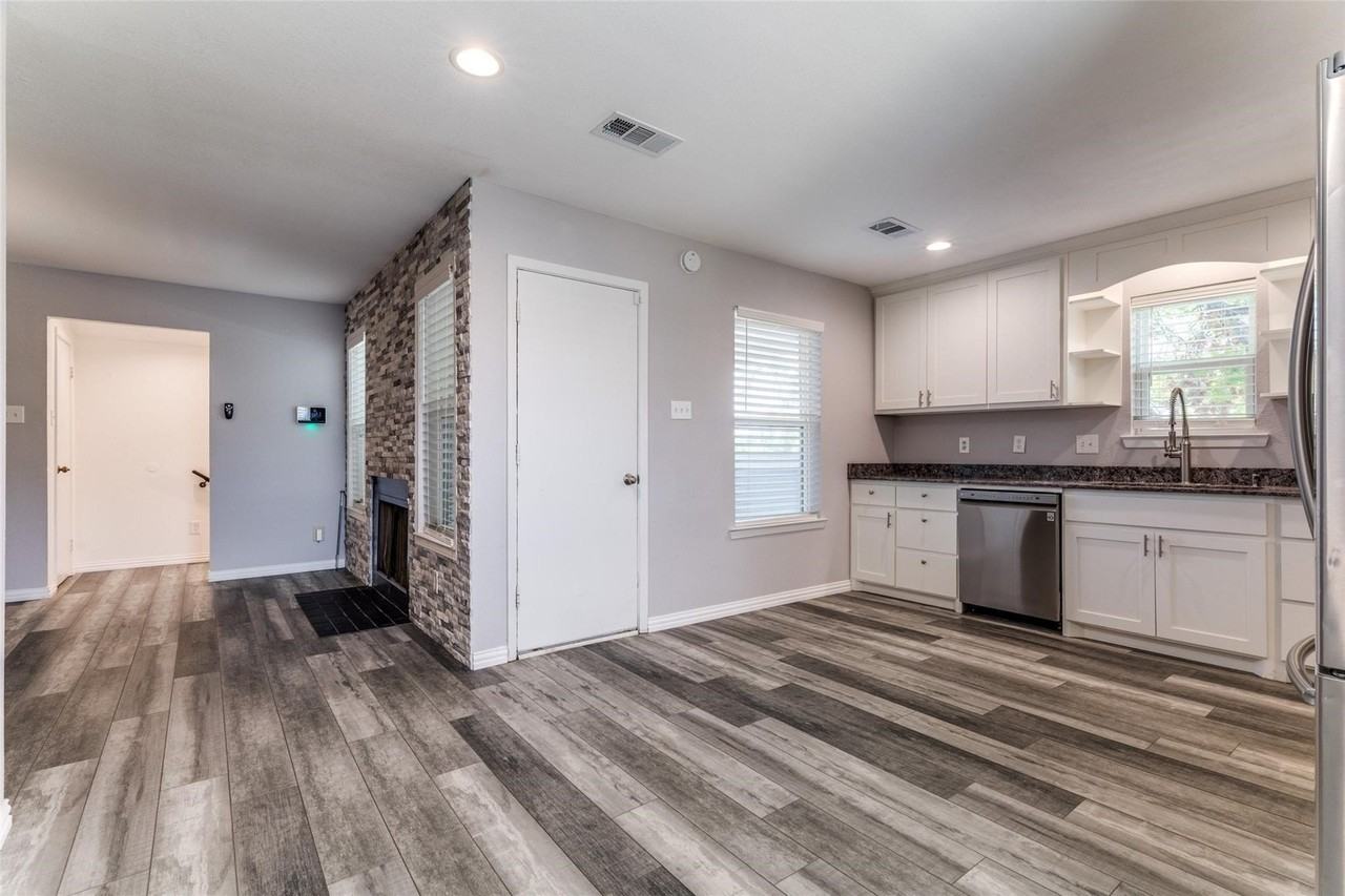 606 Ridgeline Dr - Photo 4 of 29
