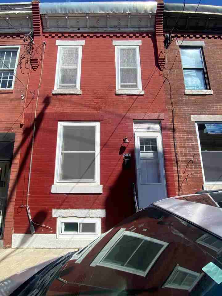 2027 S Watts St #1 - Photo 2 of 43