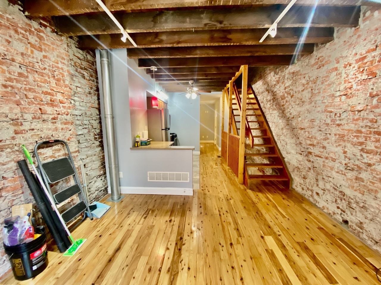 2027 S Watts St #1 - Photo 5 of 43