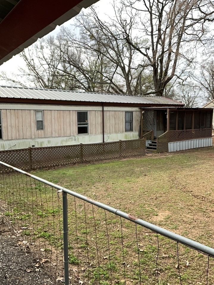 1053 Vz County Road 1927 - Photo 2 of 13