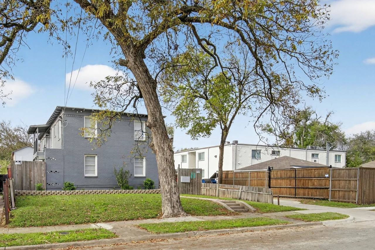 4723 Tremont St #A - Photo 6 of 22