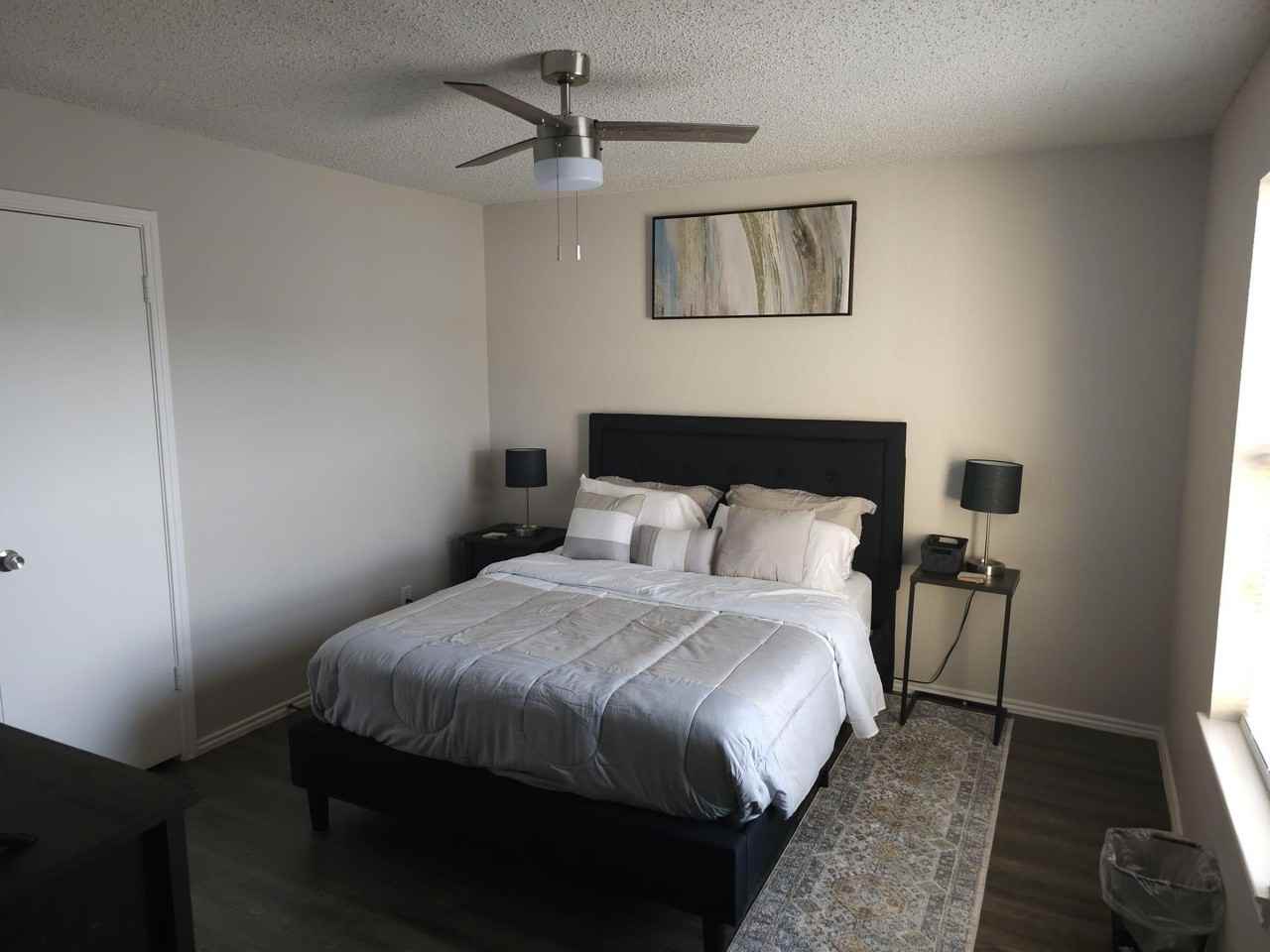 1728 Crest Point Dr - Photo 5 of 10