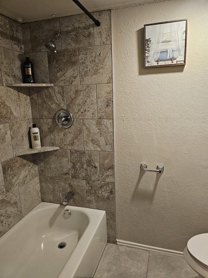 1728 Crest Point Dr - Photo 7 of 10