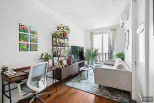 776 Franklin Ave - Photo 1 of 1