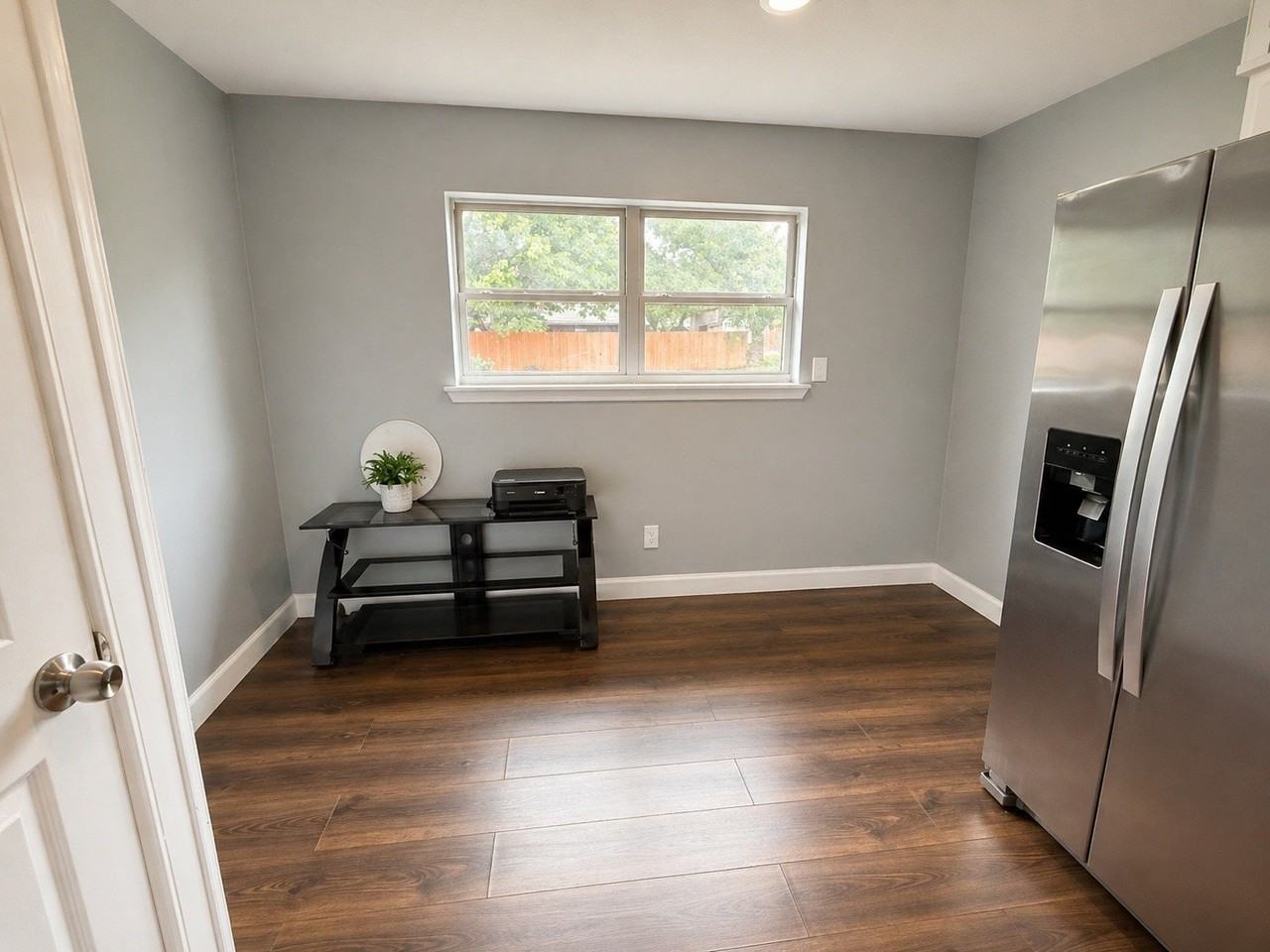 812 Irwin Dr - Photo 6 of 16