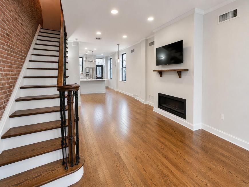 2 Sylvan Ct - Photo 2 of 10