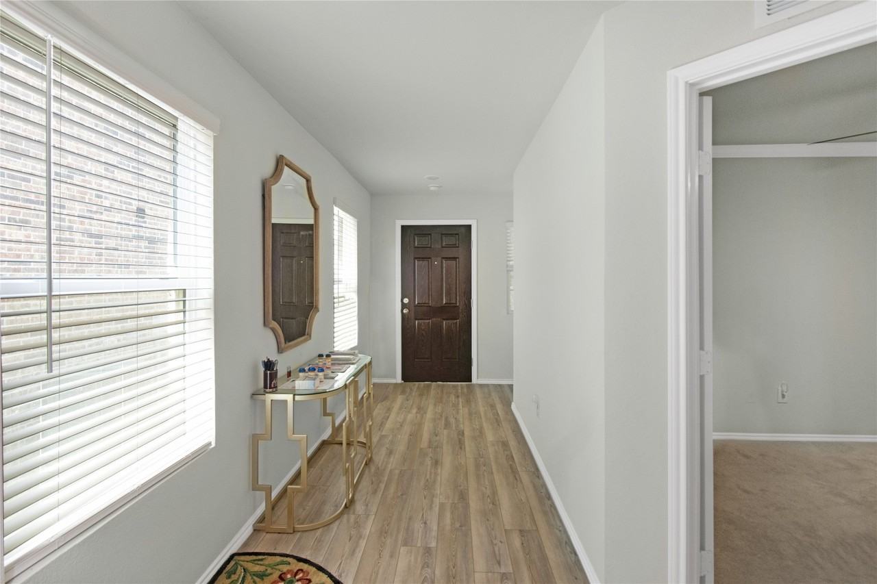 865 Table Rock St - Photo 6 of 28