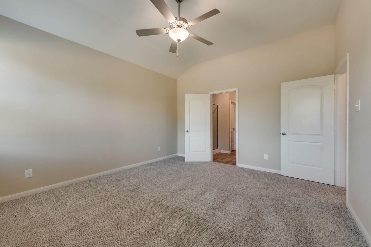 304 Wandering Stream Way - Photo 7 of 13