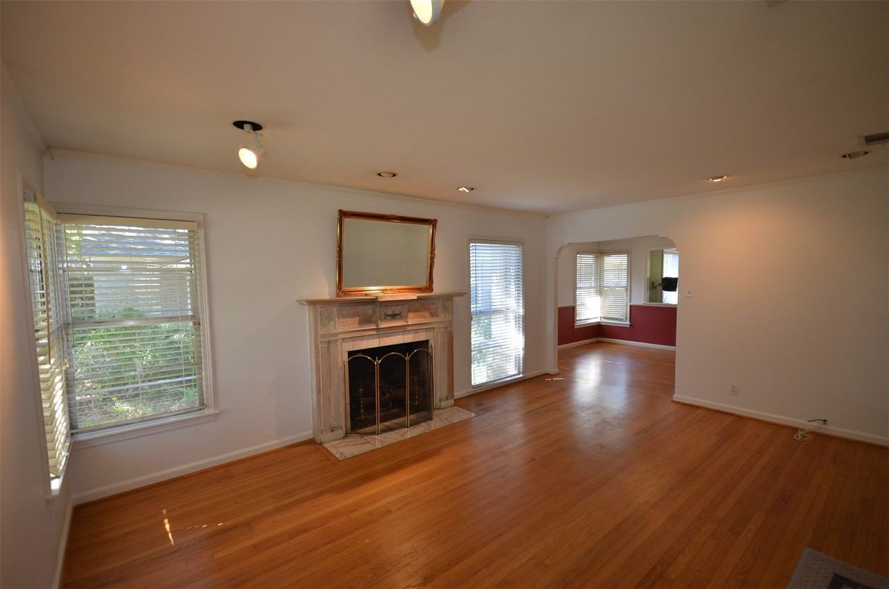 6611 Anita St - Photo 4 of 30