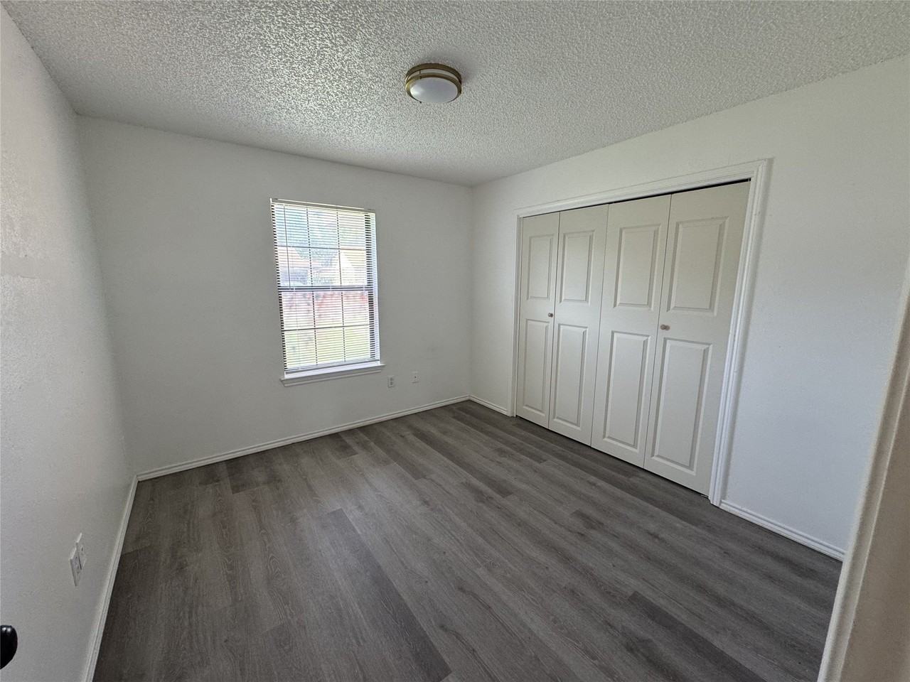 2122 Rainwood Ct - Photo 7 of 12