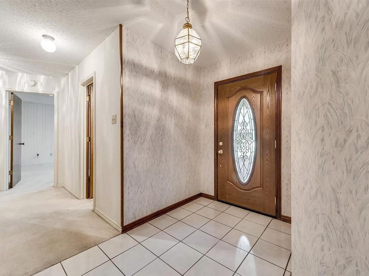 1912 Anna Dr - Photo 3 of 26