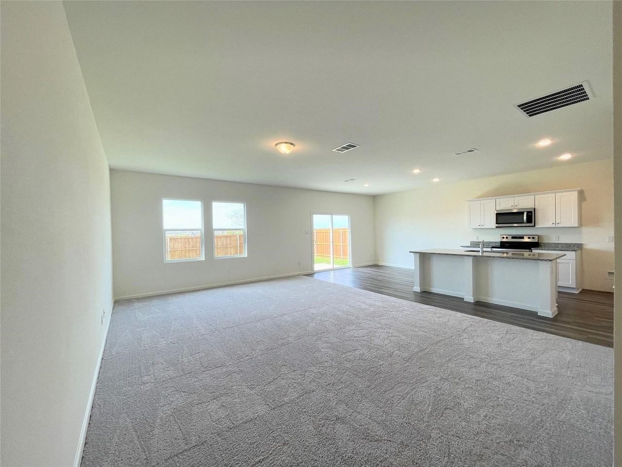 1702 Chapel Hill Rd - Photo 5 of 24