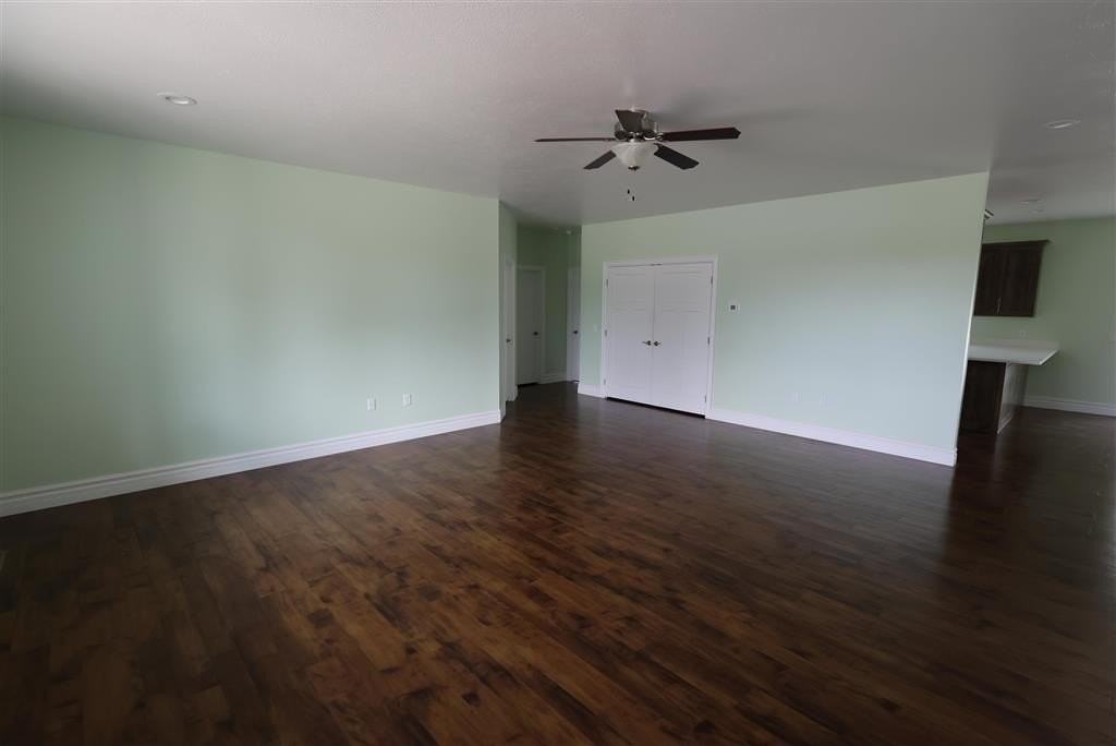 137 W 10th St - Photo 2 of 16