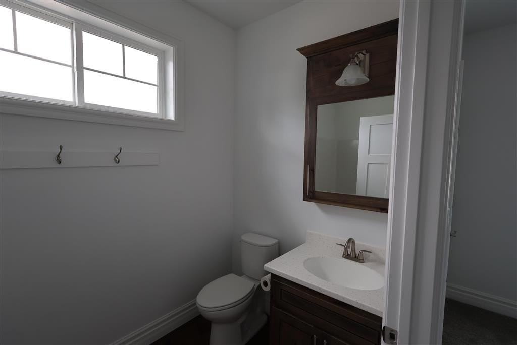 137 W 10th St - Photo 6 of 16