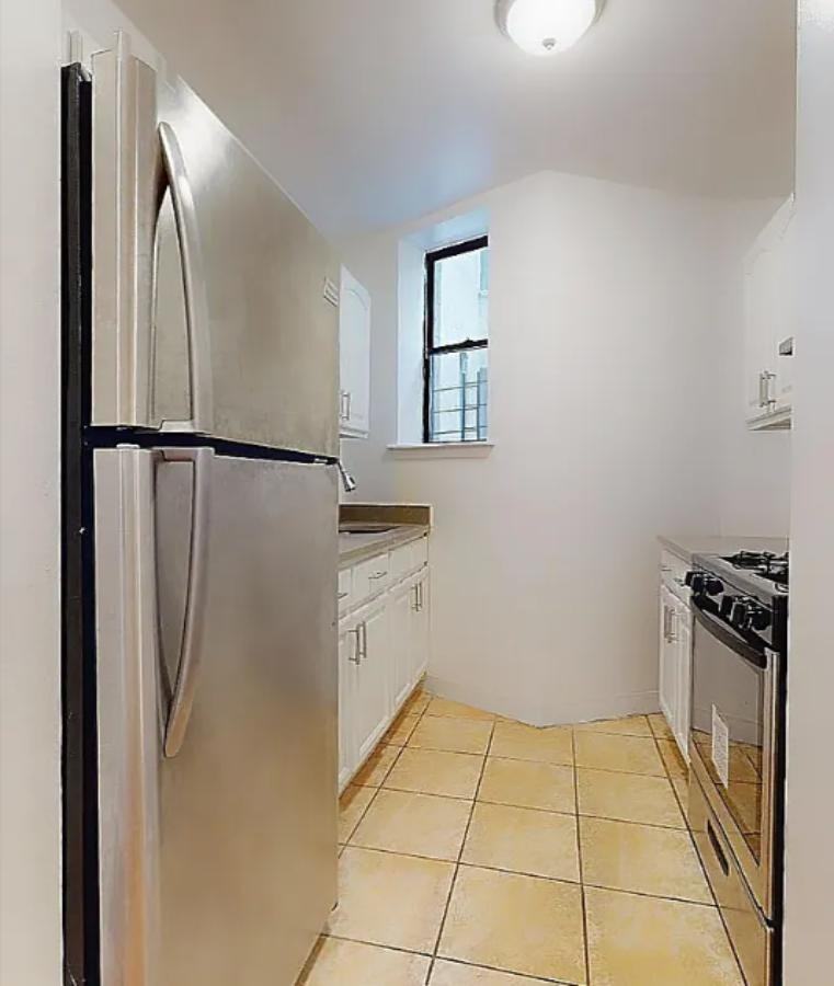 117 W 116th St - Photo 5 of 6