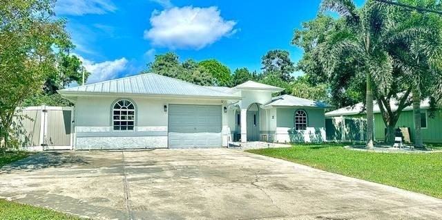 2279 Se Blossom Rd - Photo 2 of 12
