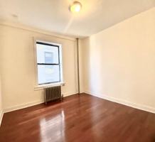 featured image of 260 Convent Ave