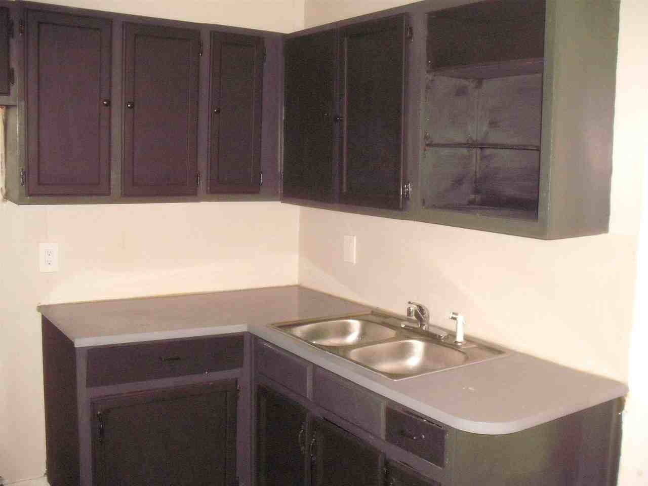 4737 Avenue R - Photo 4 of 8