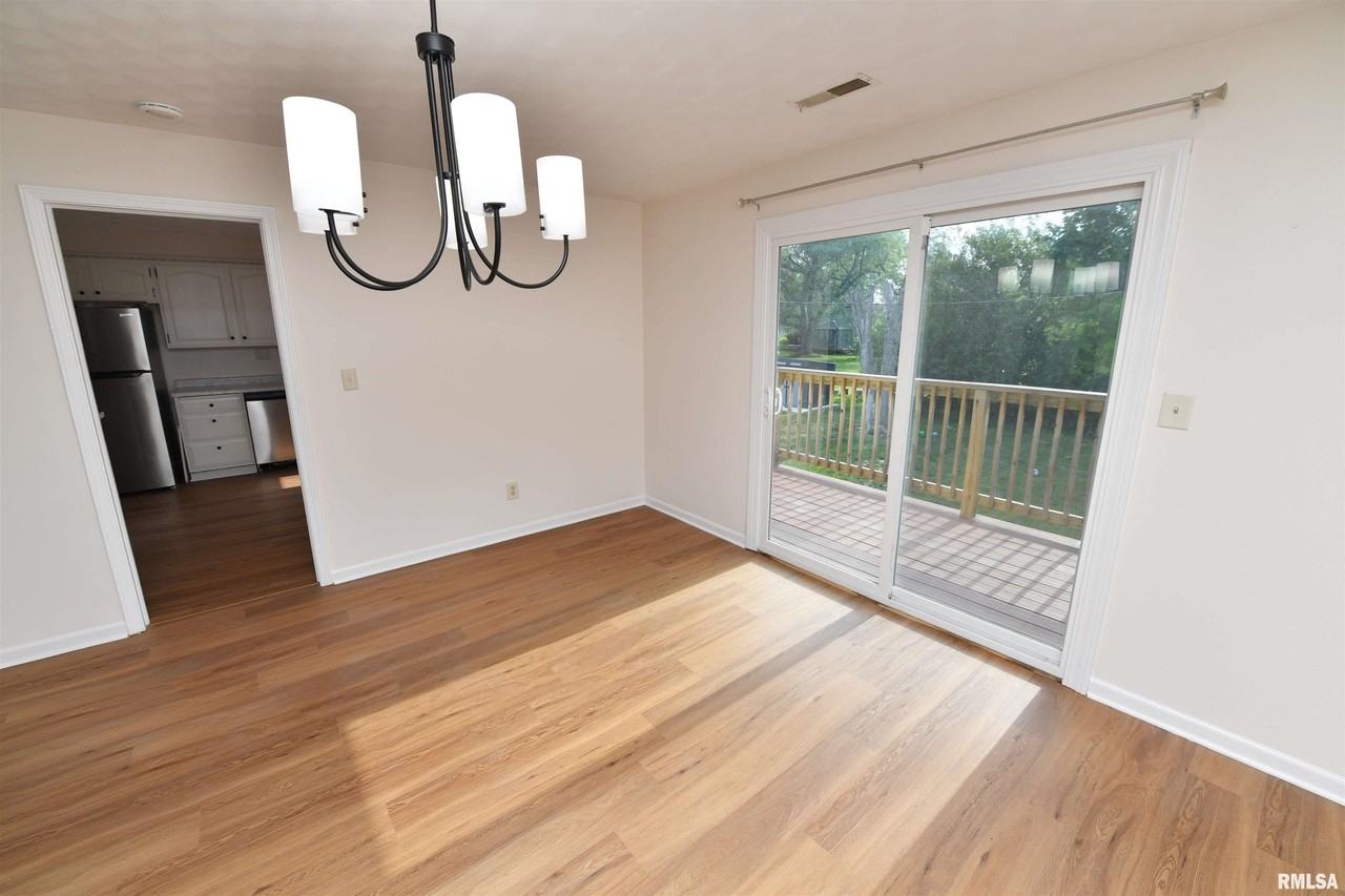 6915 N Flamingo Ct - Photo 4 of 45
