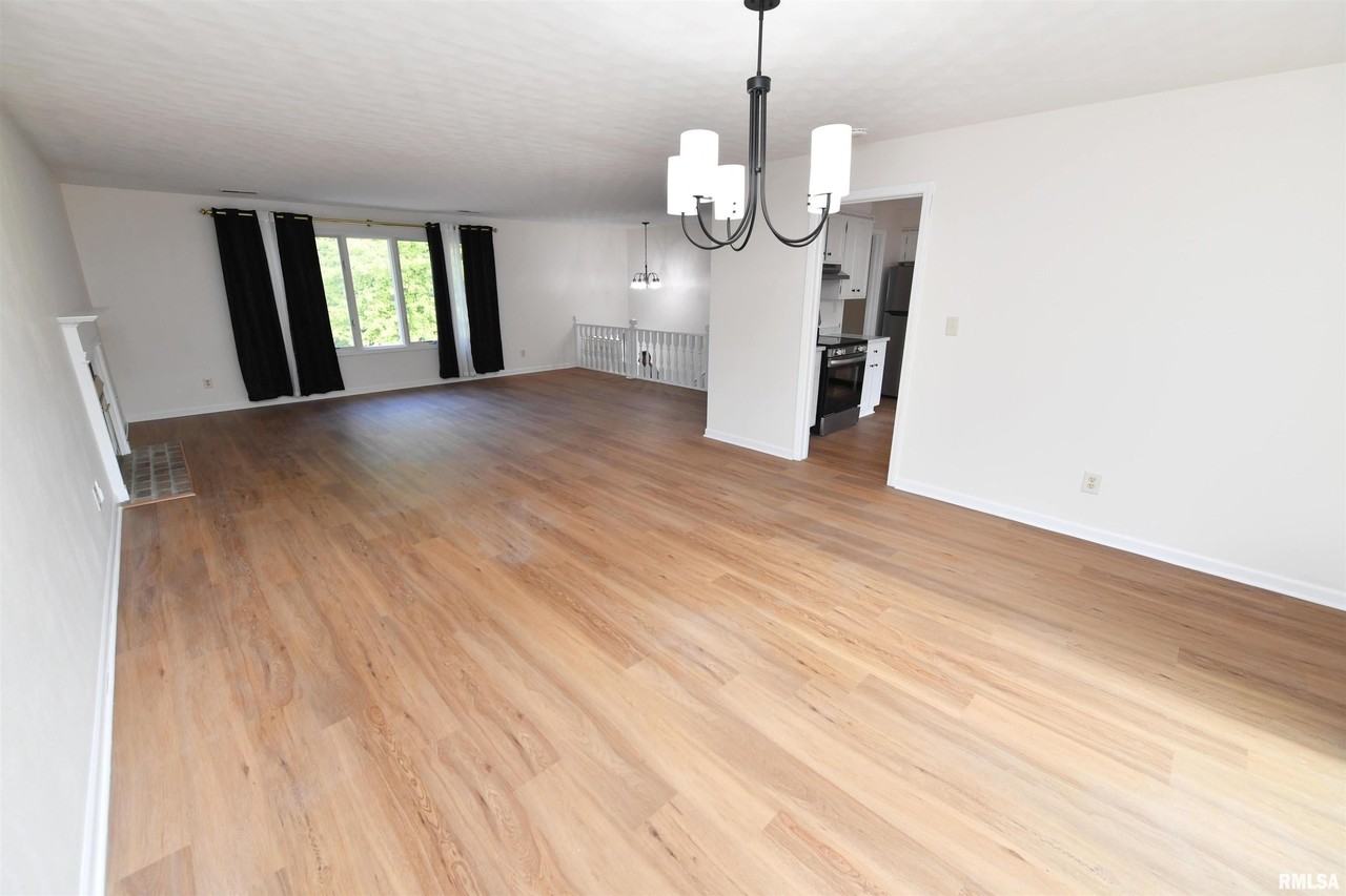 6915 N Flamingo Ct - Photo 5 of 45