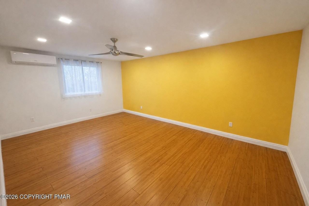 14 Middle Village Way - Photo 7 of 17