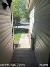 41997 Arrowhead Dr - Photo 4 of 31