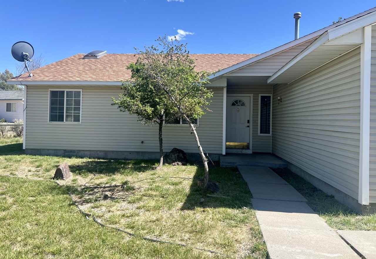 132 Flora Pl - Photo 4 of 31
