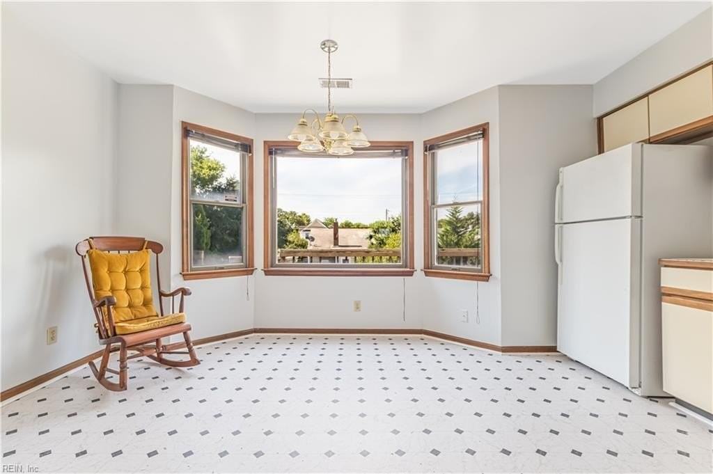 1370 E Ocean View Ave #B - Photo 6 of 29