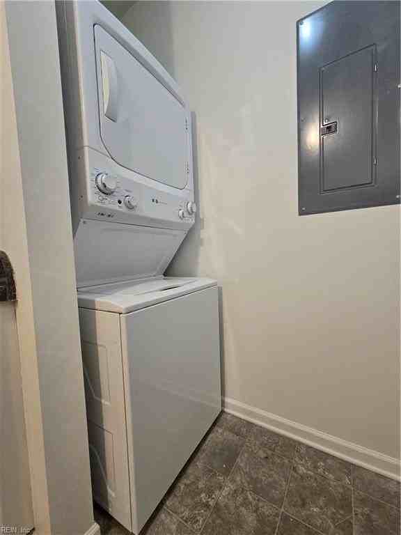 4425 Duffy Dr - Photo 5 of 15