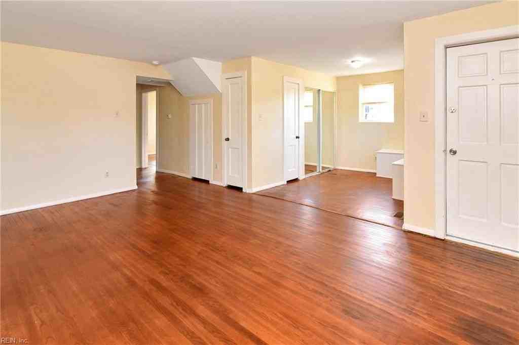 8204 Atlantic Ave #A - Photo 6 of 19