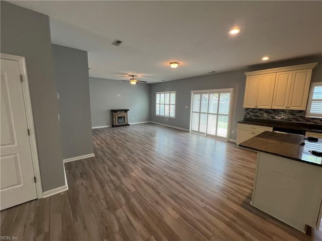 405 San Antonio Blvd - Photo 4 of 36