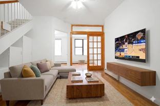 186 Orchard St #6RN - Photo 1 of 1