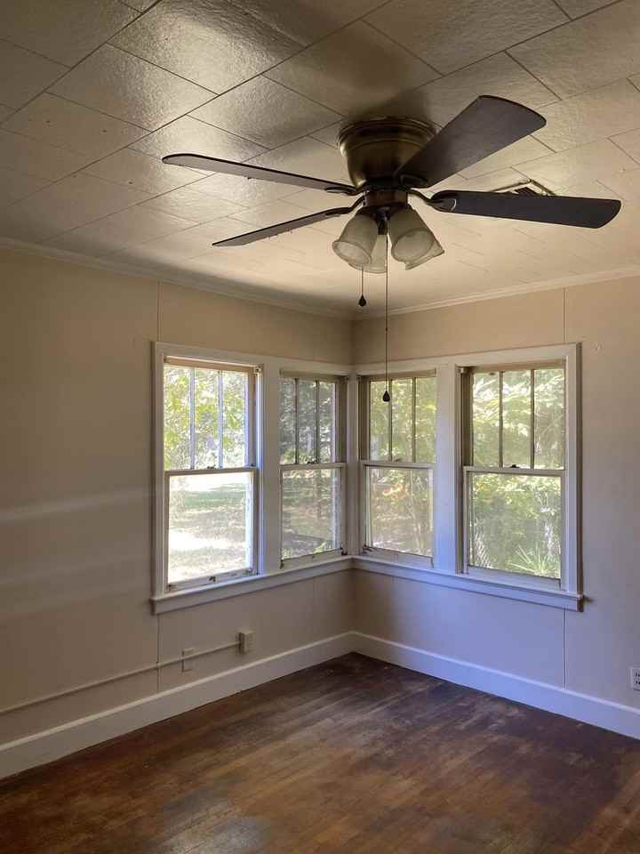 101 E White St #1 - Photo 3 of 10